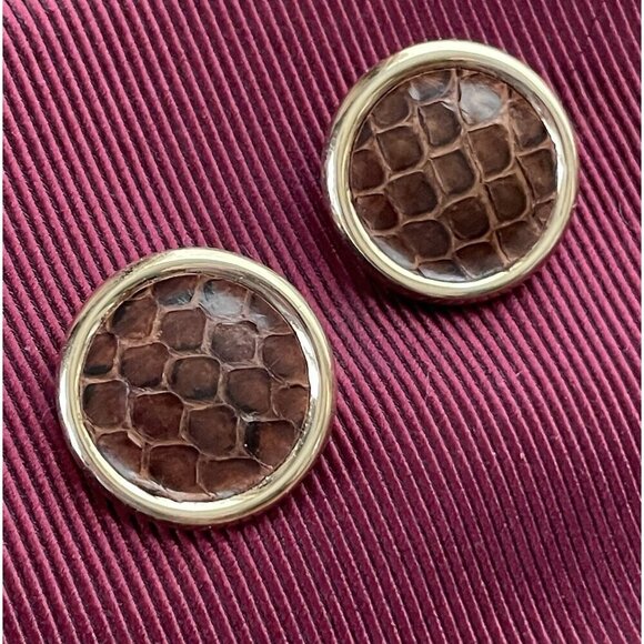 Vintage 1960s Bergere Brown Snakeskin Gold Tone Button Earrings Clip On Mod - Picture 1 of 7